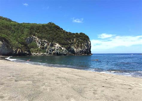 13 Best Azores Beaches (Updated 2024)